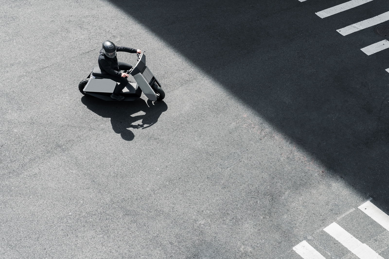 Infinite Machine P1 scooter
