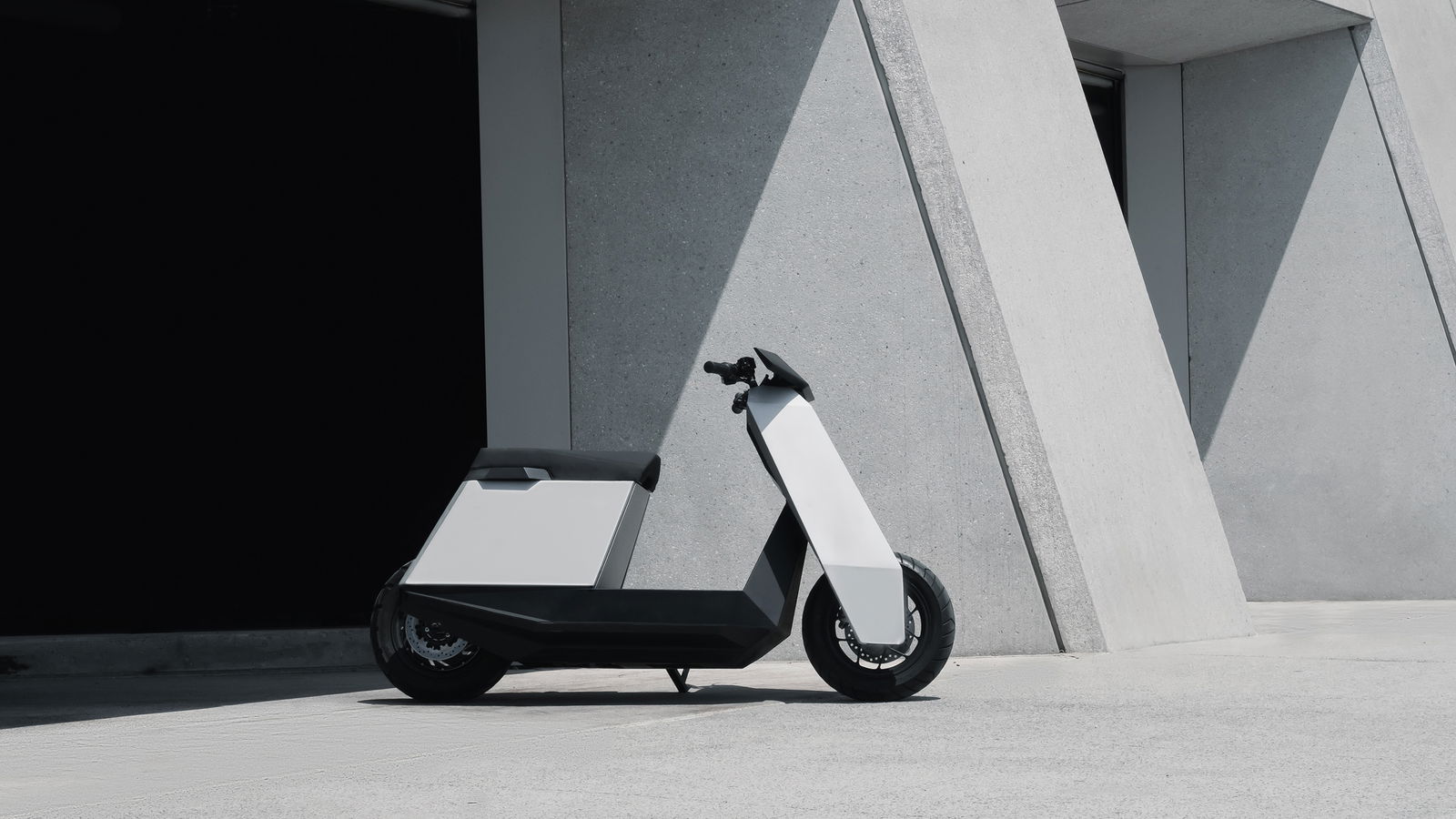 Infinite Machine P1 scooter