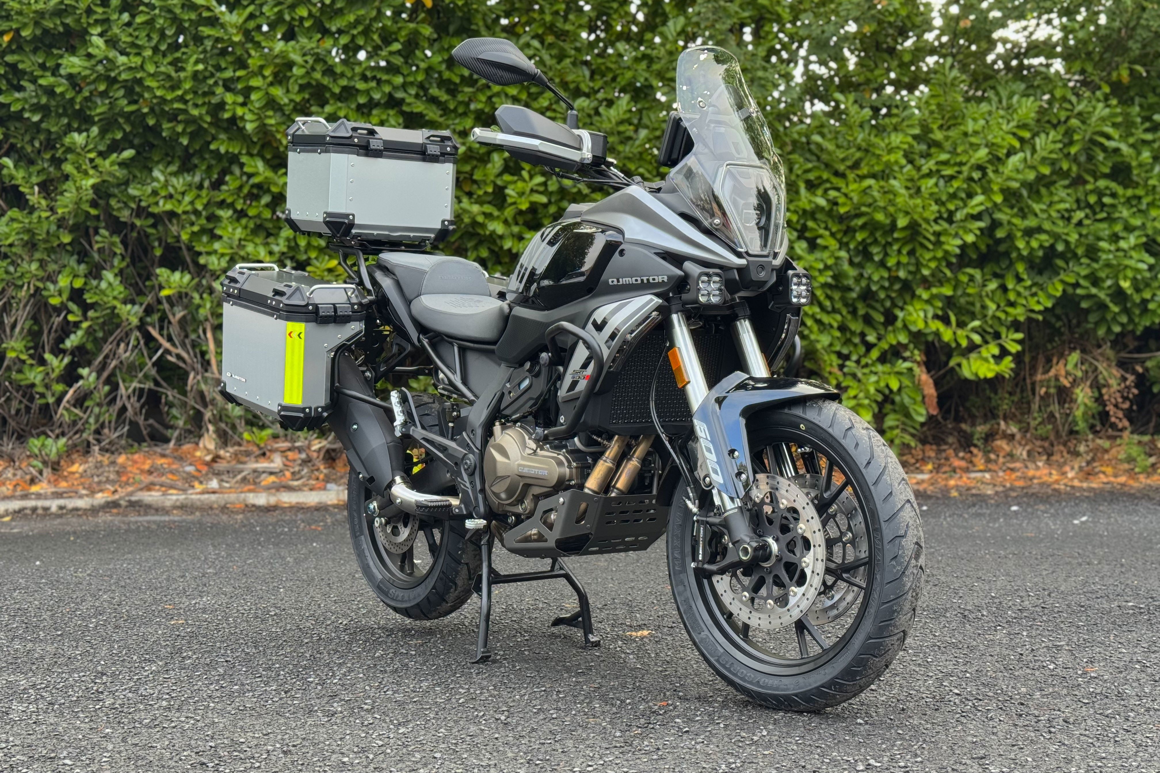 QJMotor SRT600 S