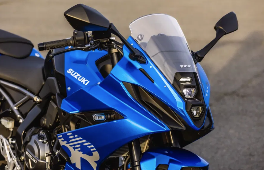 The front headlight and fairing of Suzuki GSX-8R
