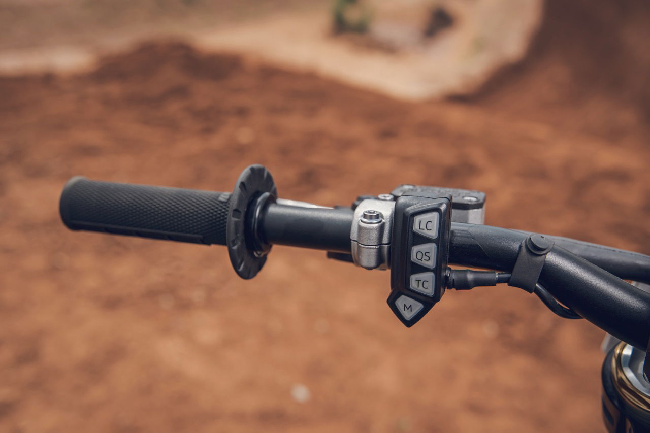 The Triumph TR 450-X