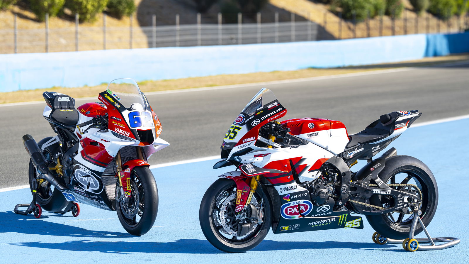 Yamaha R1 and R9 in their 70th anniversary colours