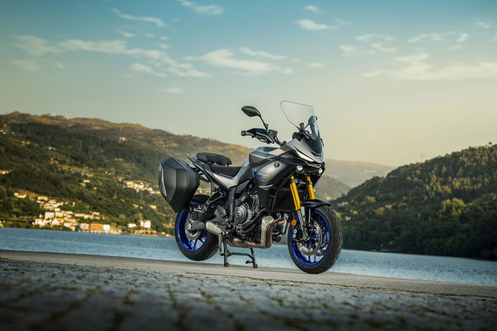 2026 Yamaha Tracer 7 GT Y-AMT