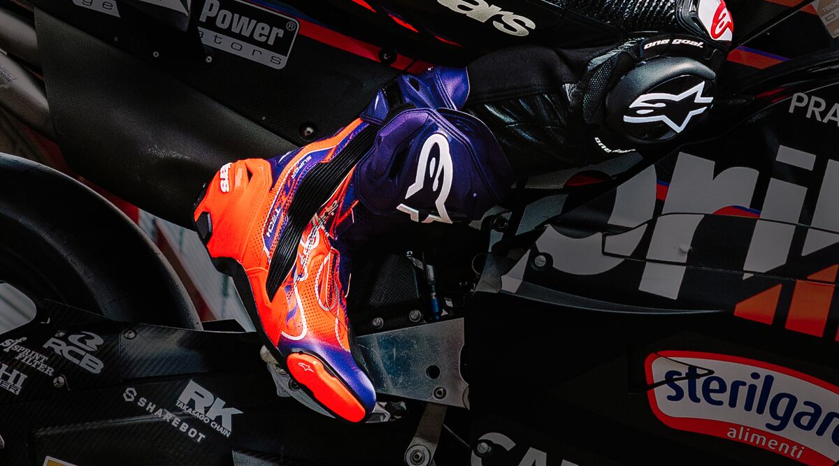 Jorge Martin wearing the Flyte Alpinestars Supertech R boots