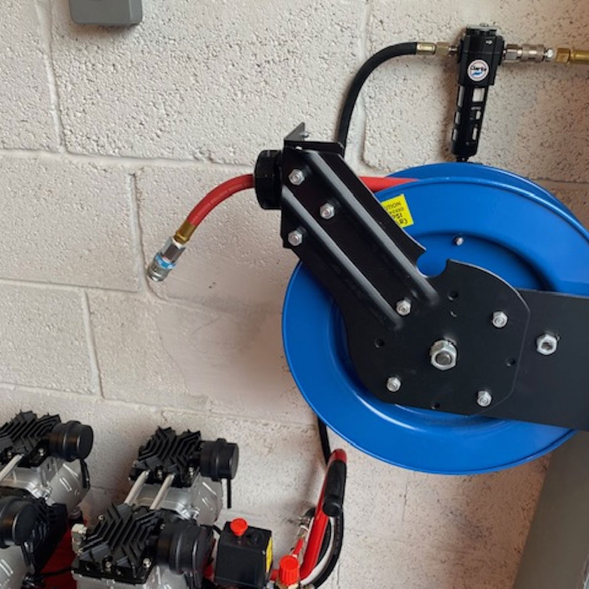 Clarke CAR8MC 8m Retractable Air Hose Reel