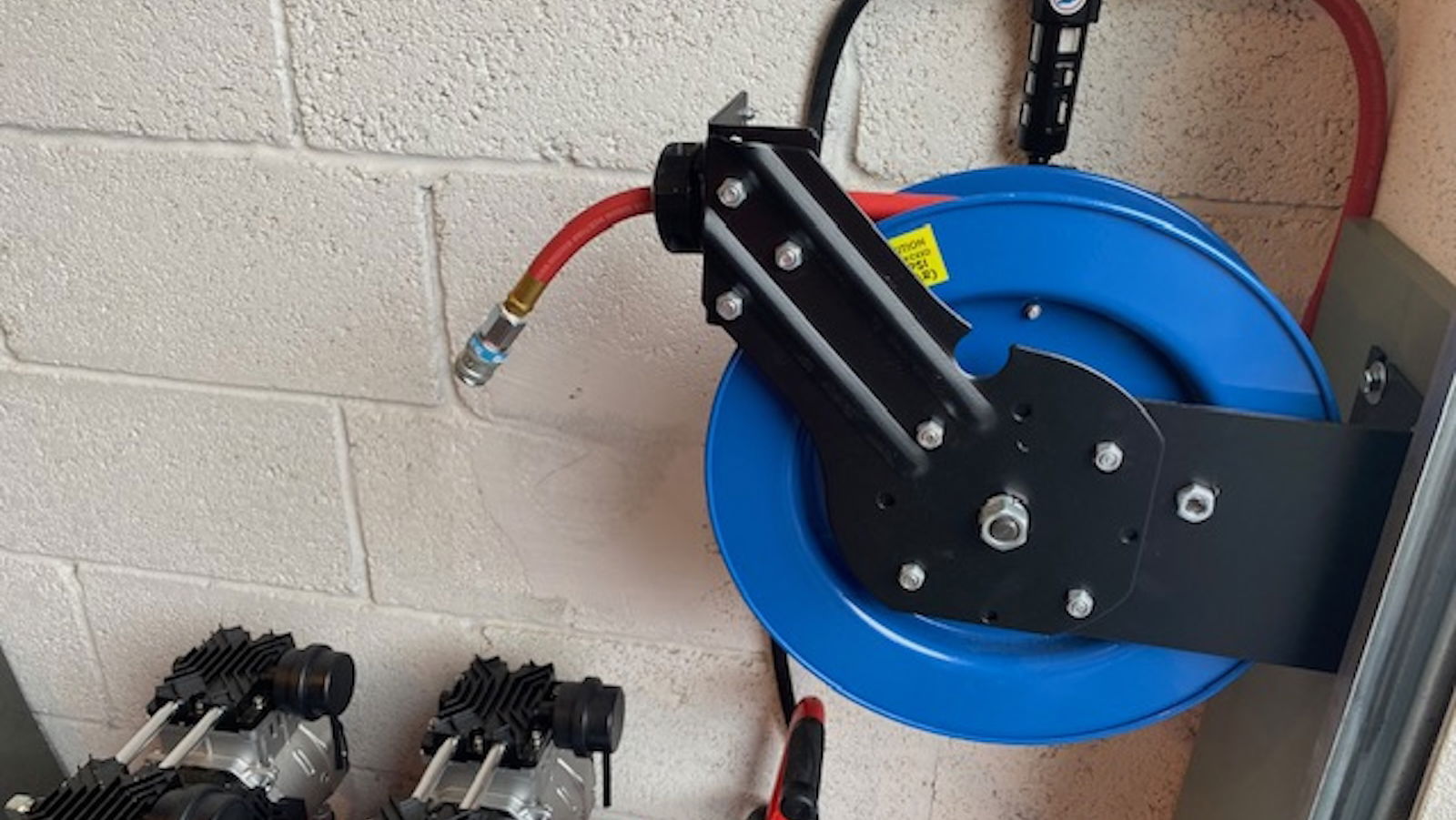 Clarke CAR8MC 8m Retractable Air Hose Reel