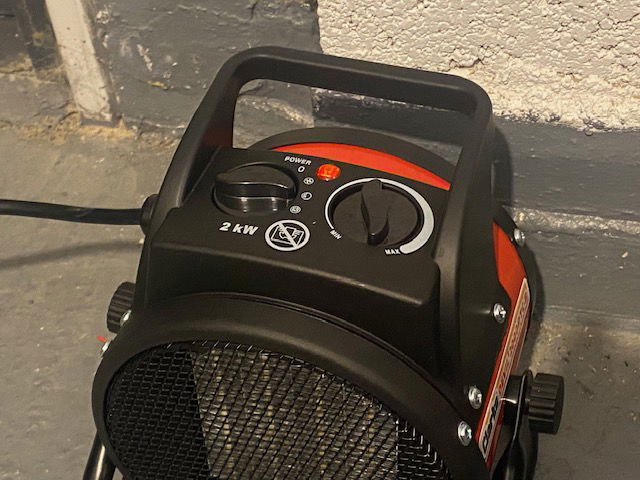 The Clarke Devil 2000PTC-B space heater