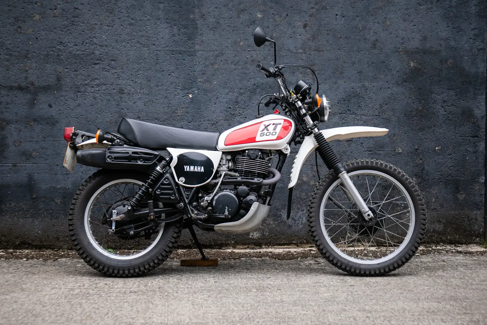 Yamaha XT500 Harry Metcalfe bike