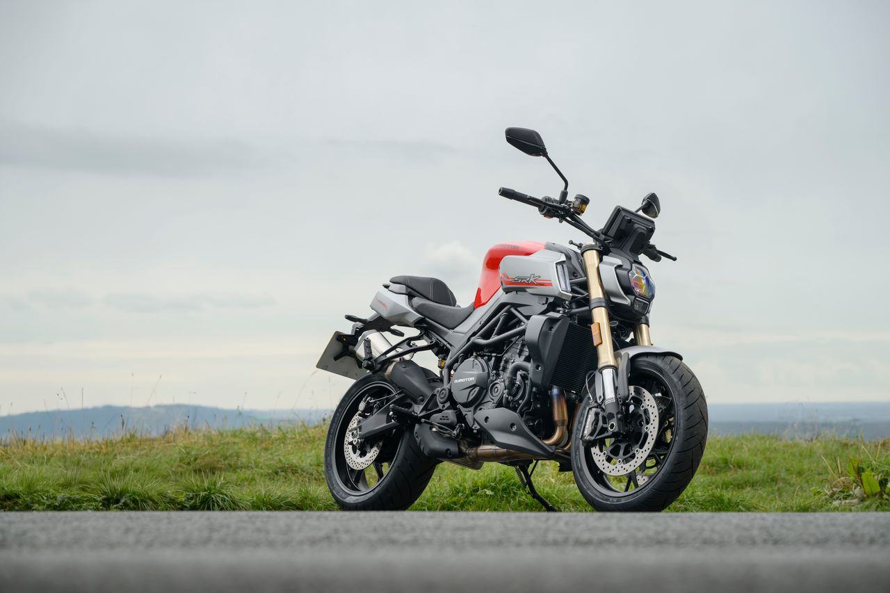 The QJ SRK 900