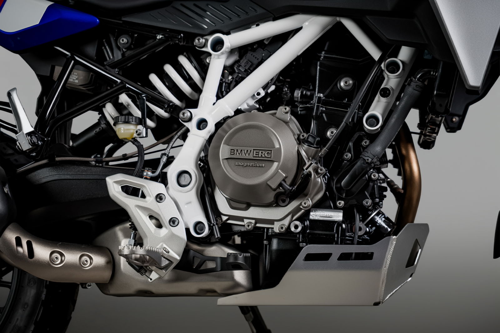 The 2026 BMW F 450 GS engine features a unique 135-degree crank