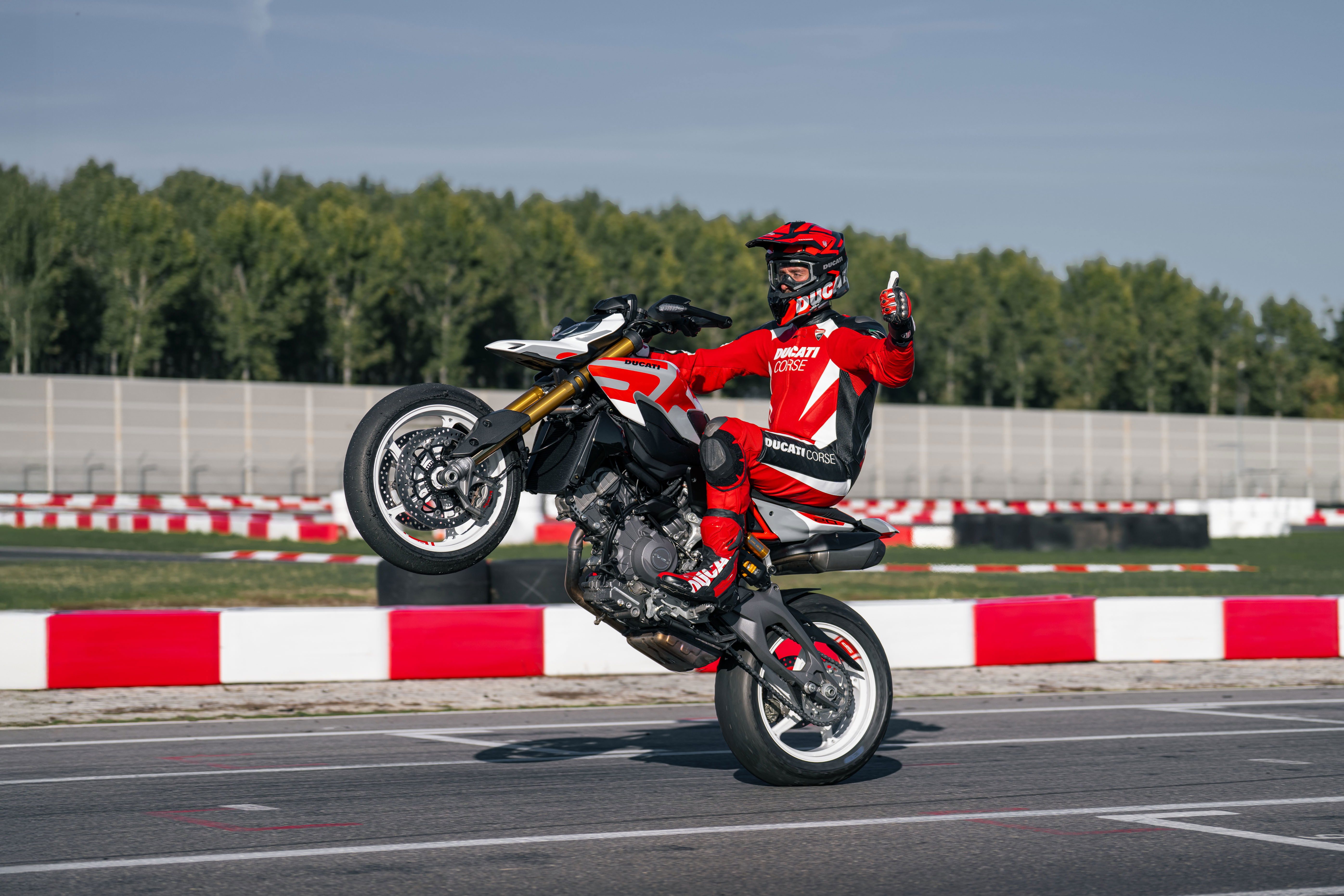 2026 Ducati Hyper Motard V2 SP