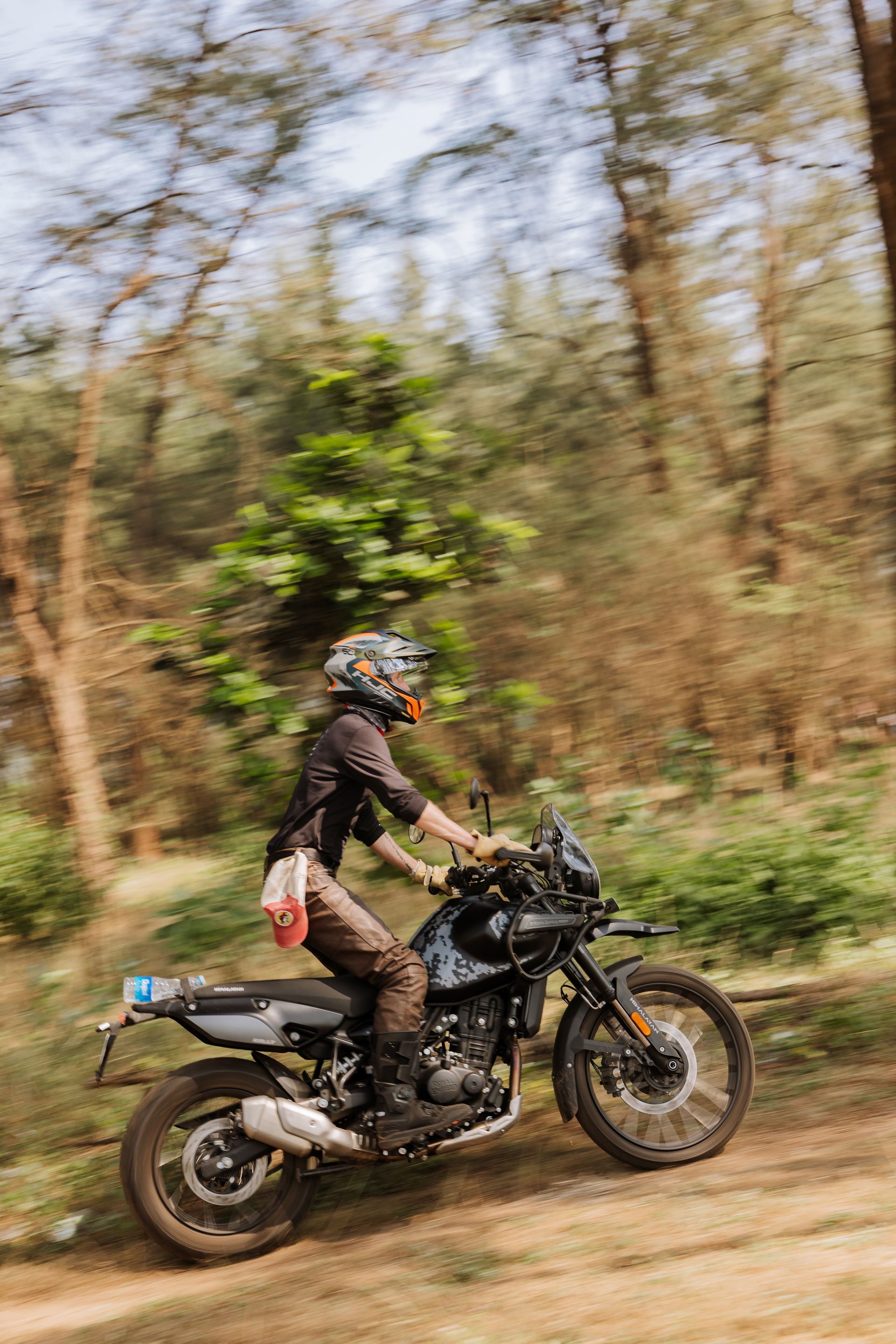 2026 Royal Enfield 450 Mana Black