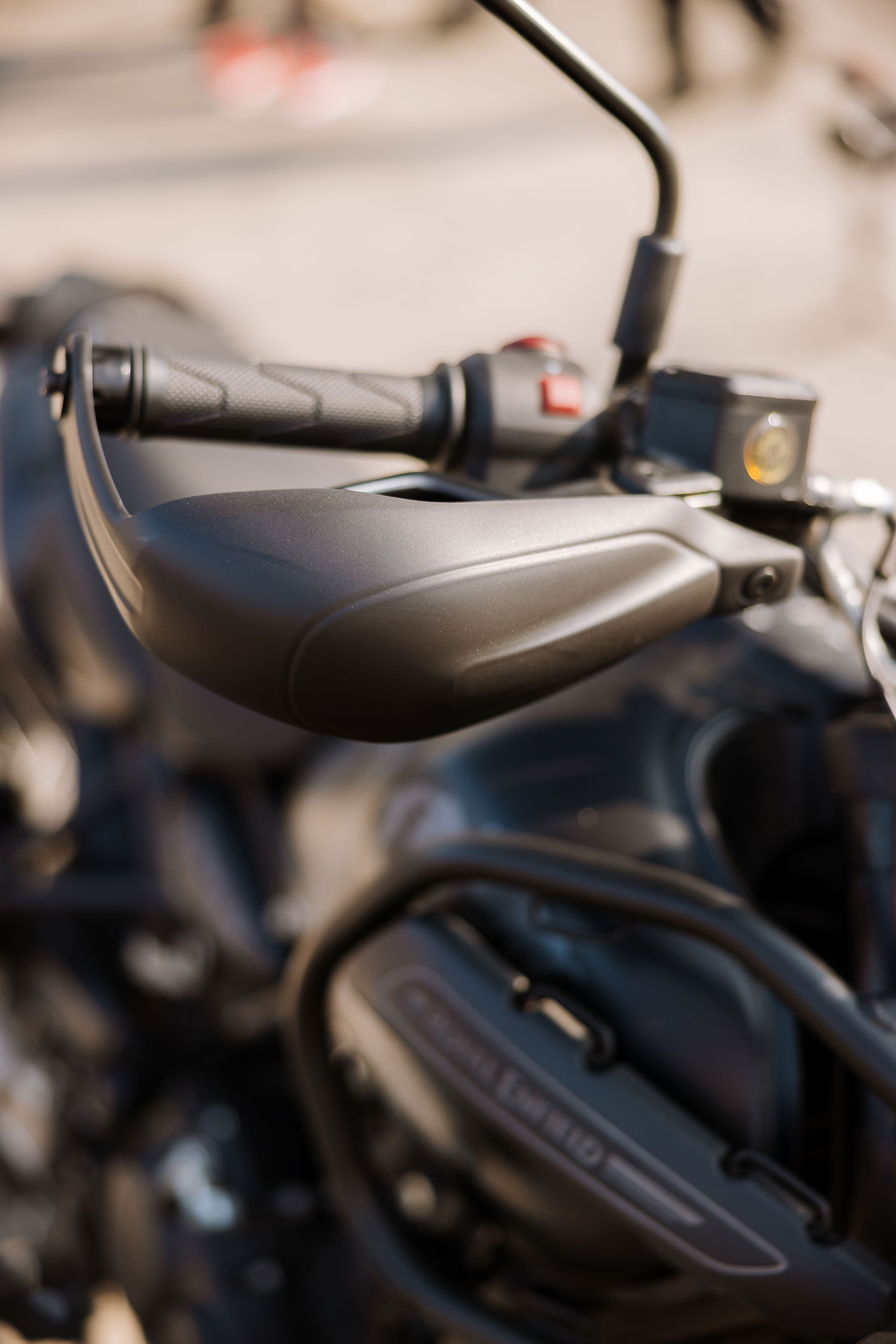 2026 Royal Enfield 450 Mana Black