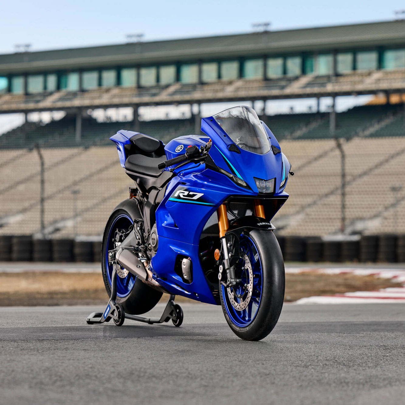 2026 Yamaha R7 on a track