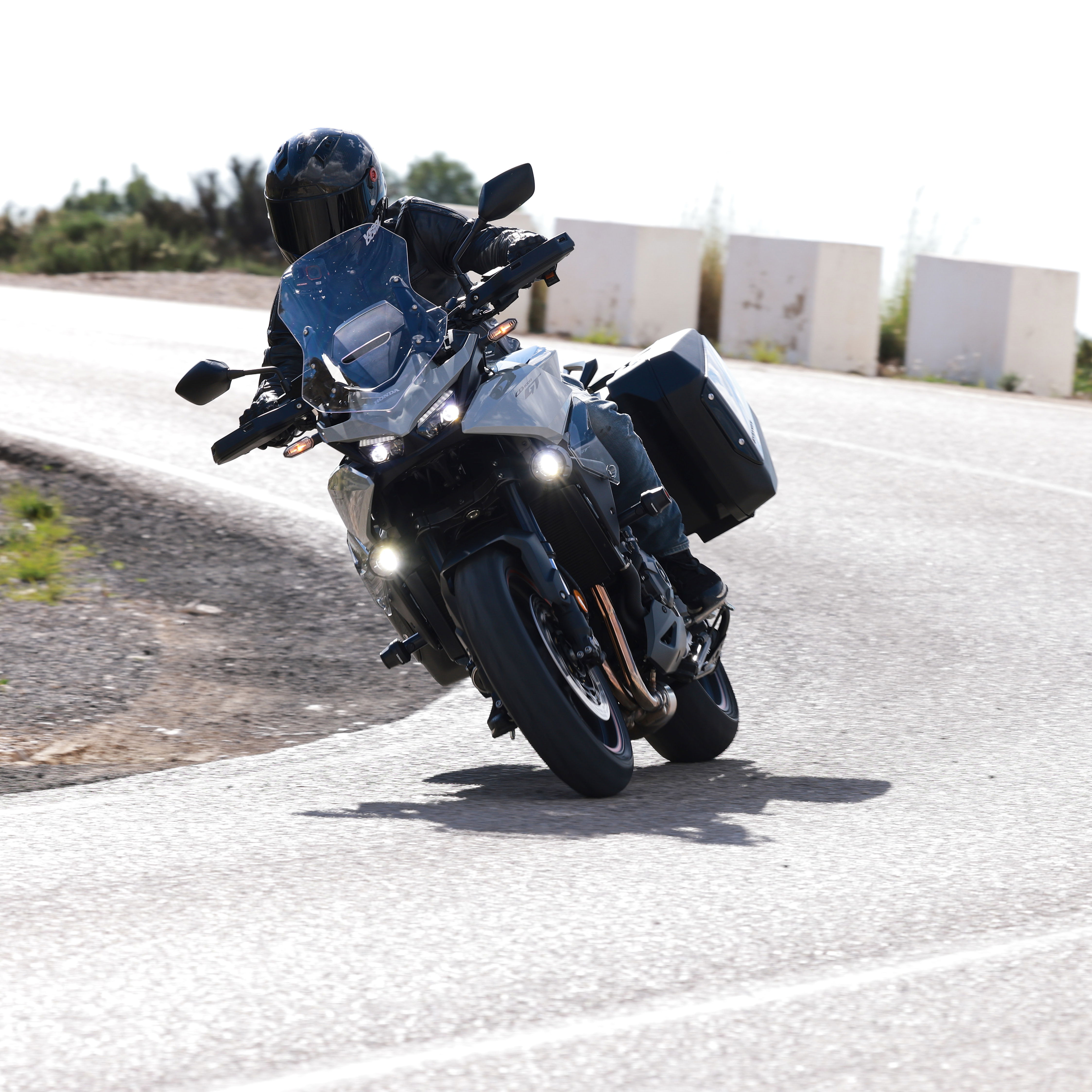 The Honda CB1000GT - riding