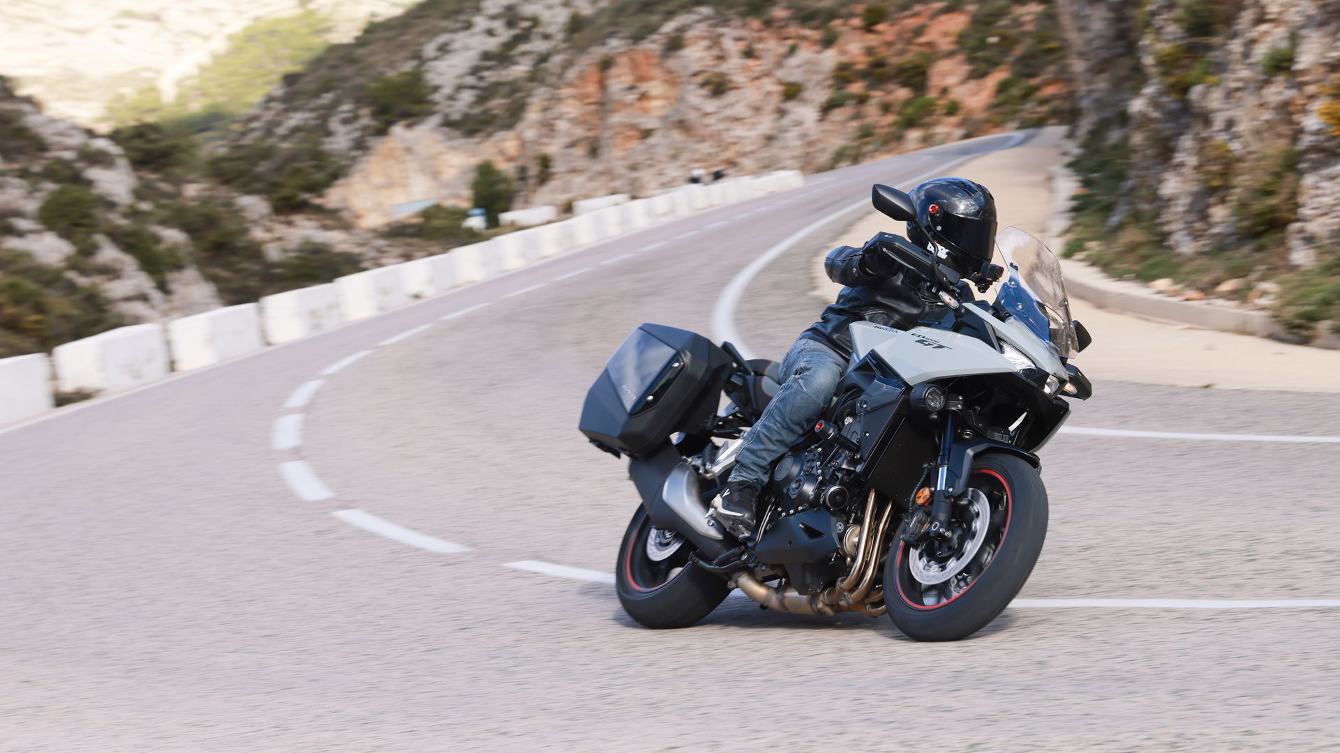 The 2025 Honda CB1000GT