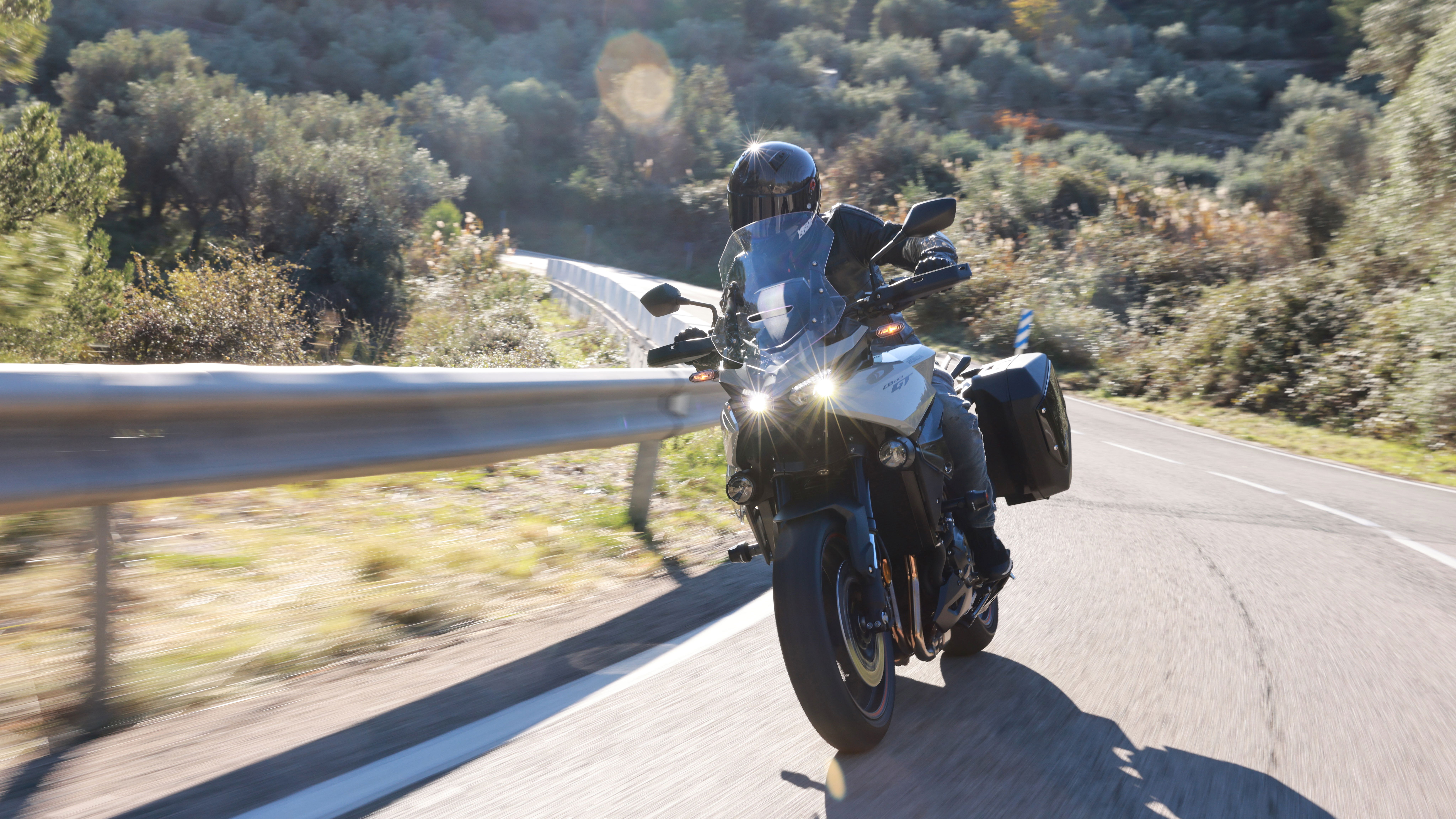 The Honda CB1000GT - riding