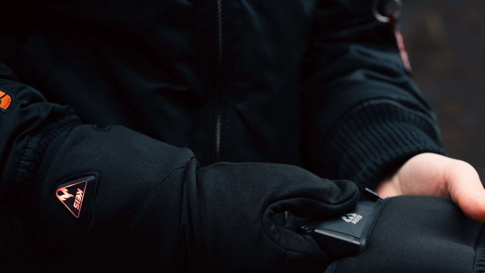 Keis heated battery glove set