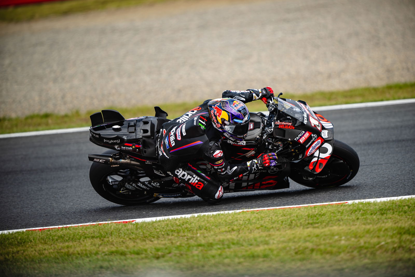 Jorge Martin riding his Aprilia RS-GP