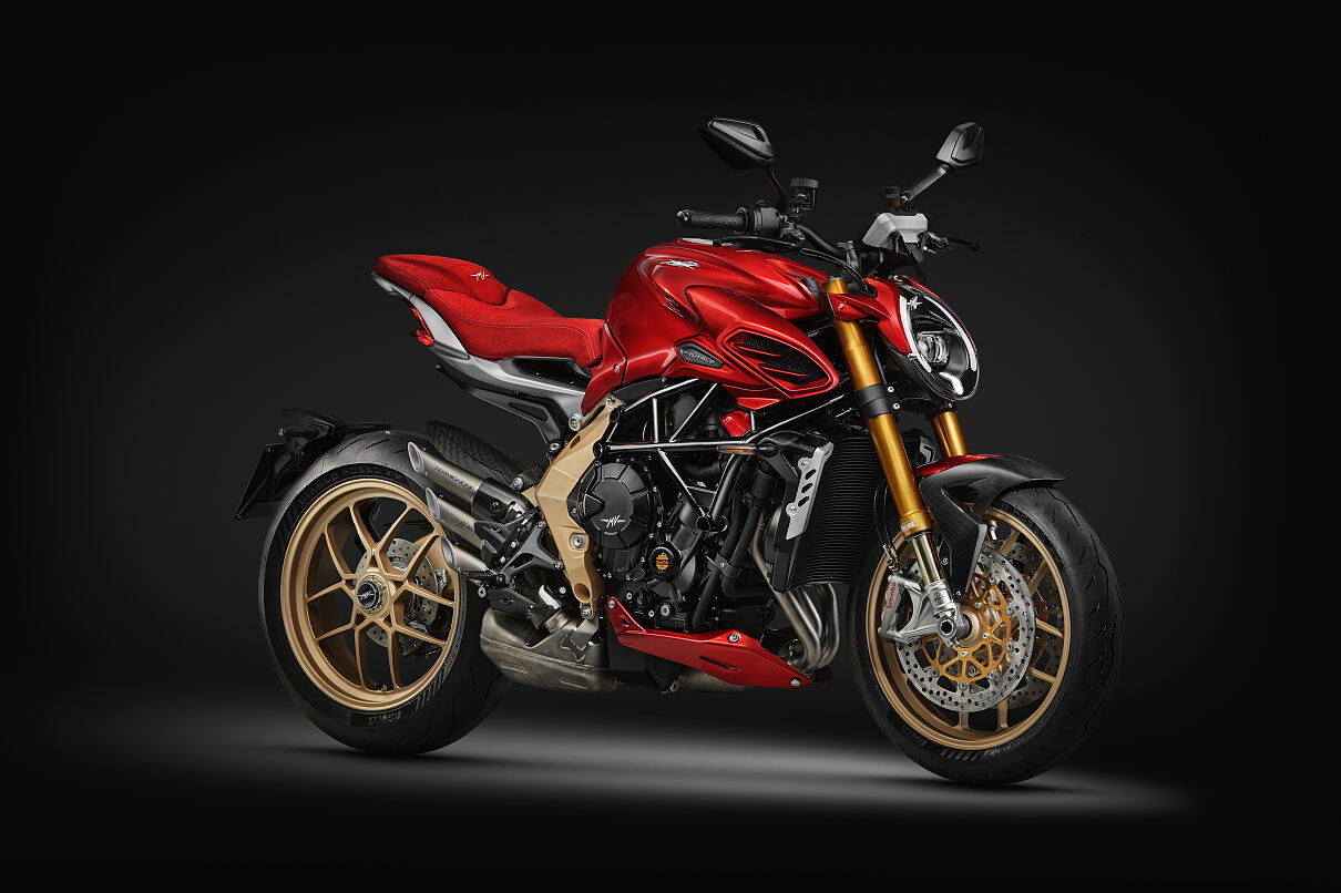 MV Agusta's all-new 950 EVO engine-powered Brutale Serie Oro