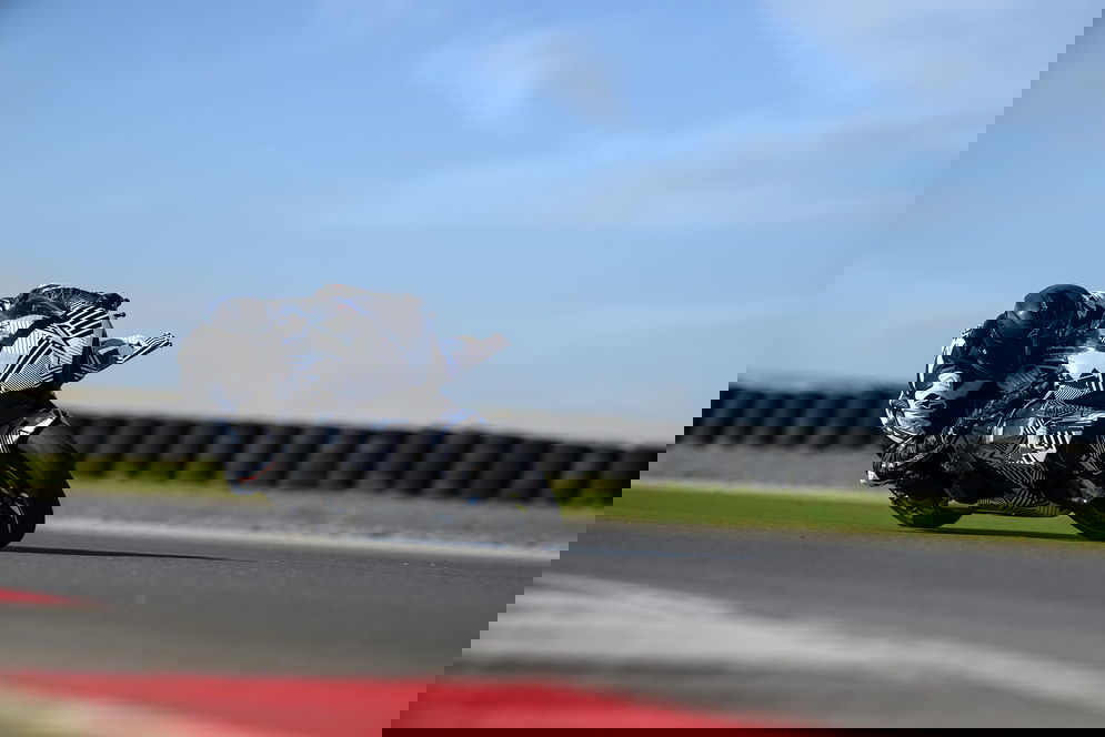 CFMoto V4 SR-RR prototype riding on a circuit