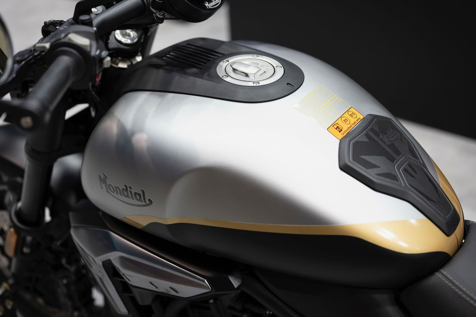 The Mondial Spartan 600 