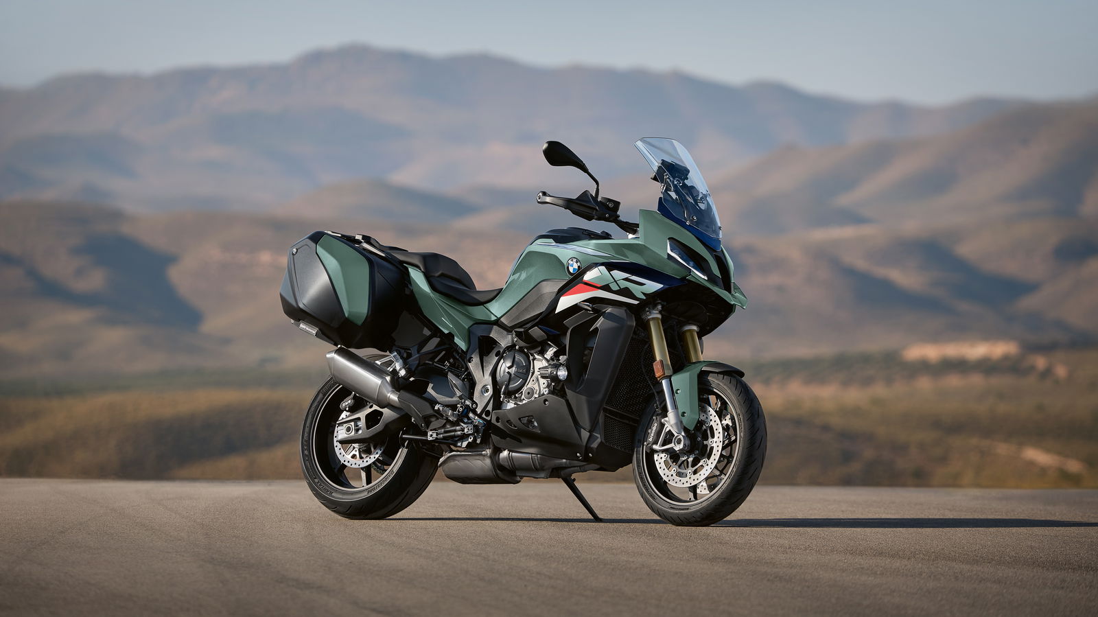 BMW S1000 XR in Sage Green