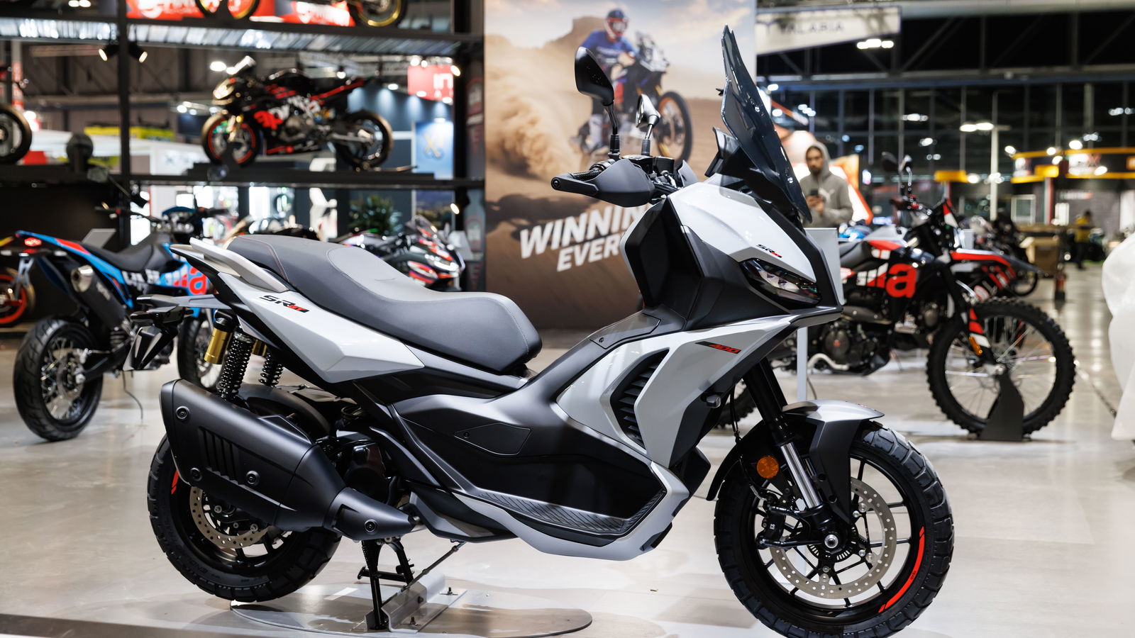 Aprilia SR GT 400 scooter at EICMA