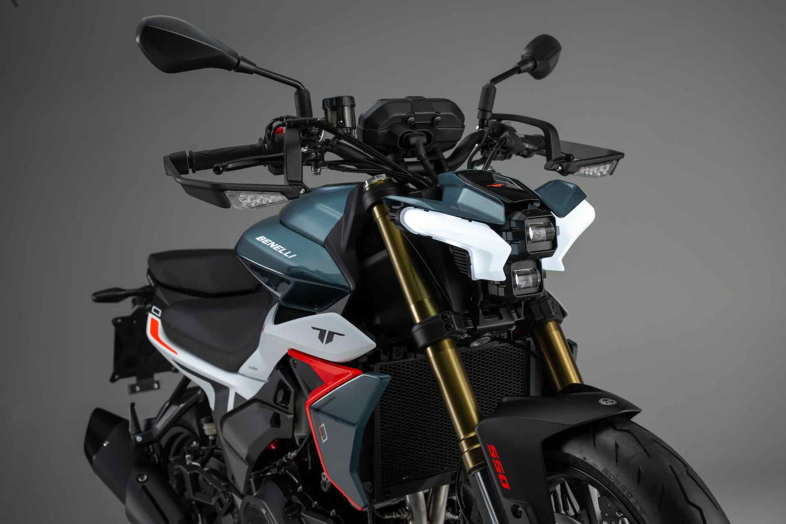 Front of the new Benelli TNT 550