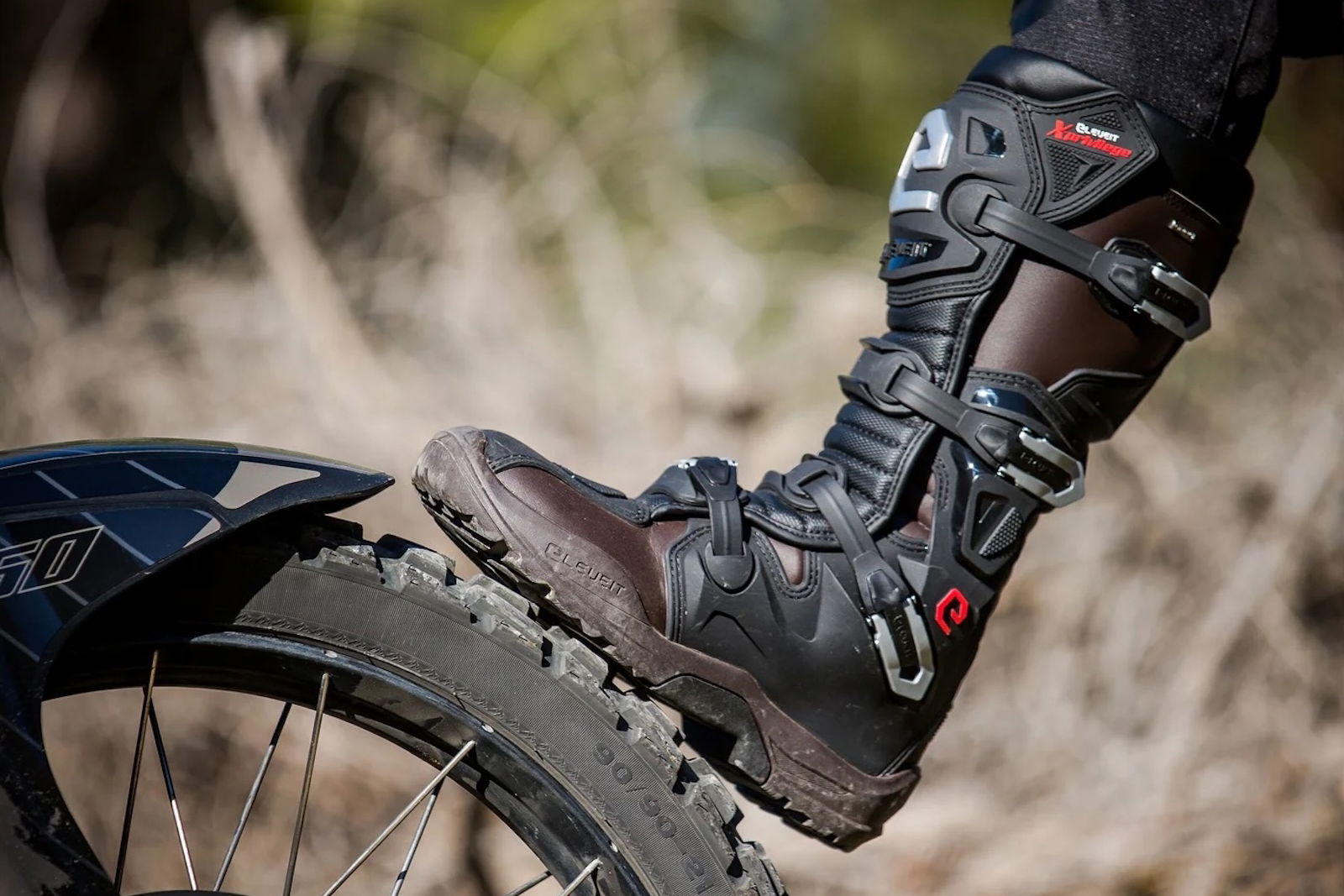 Eleveit X Privilege E-Dry Enduro boots and get Christmas free socks