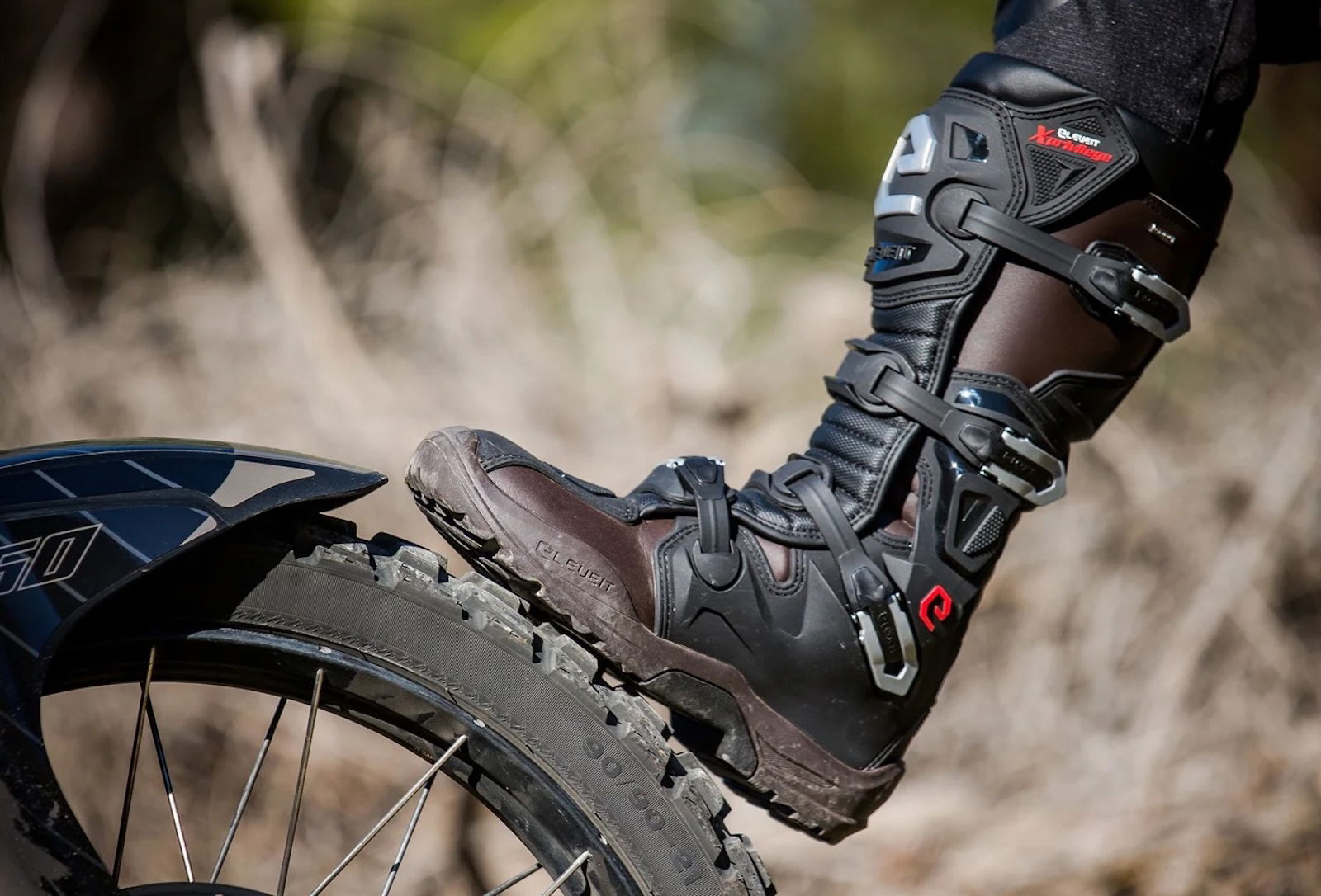 Eleveit X Privilege E-Dry Enduro boots and get Christmas free socks
