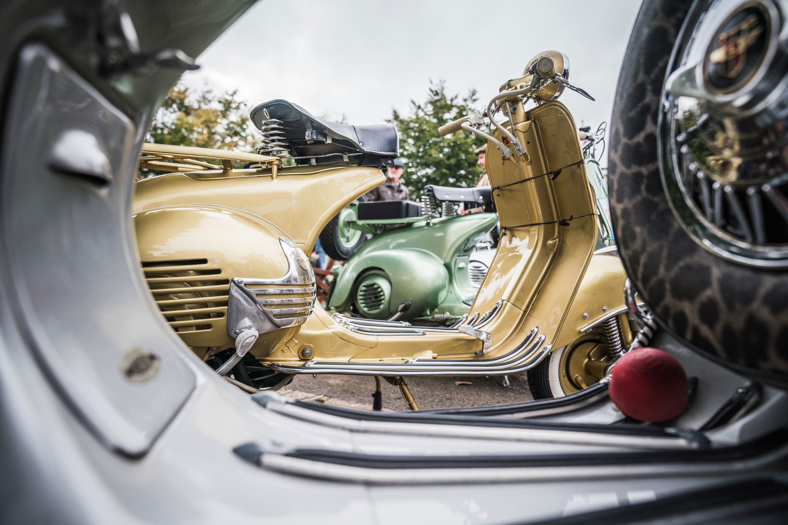 Vespa scooters at Goodwood. Photo credit - Toby Adamson