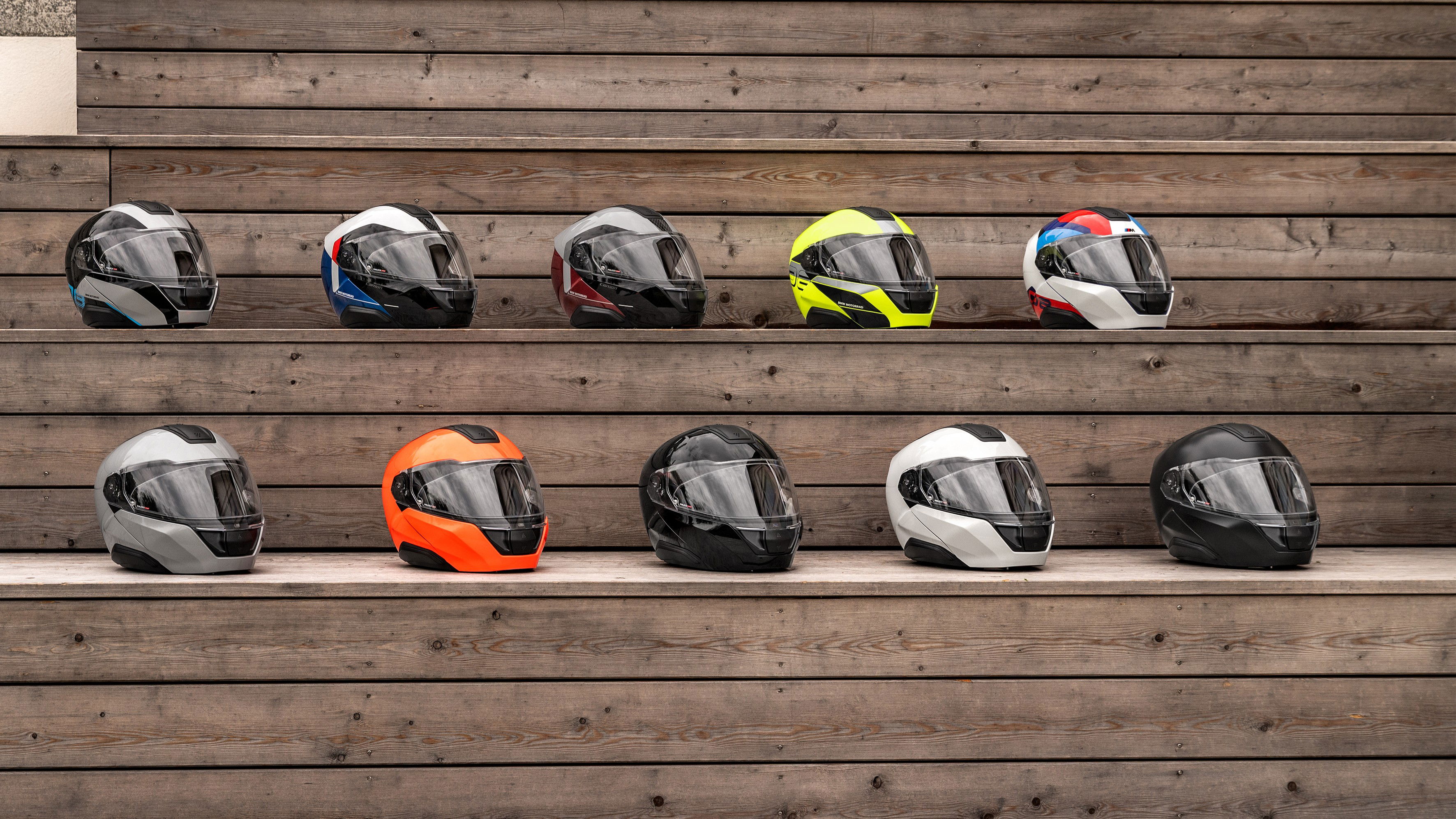 BMW System 8 Carbon helmets