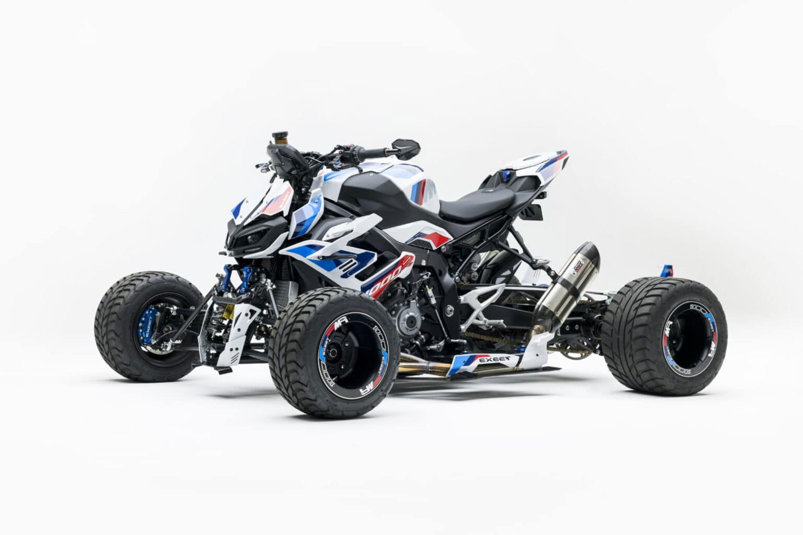 BMW M1000 R-based quad bike