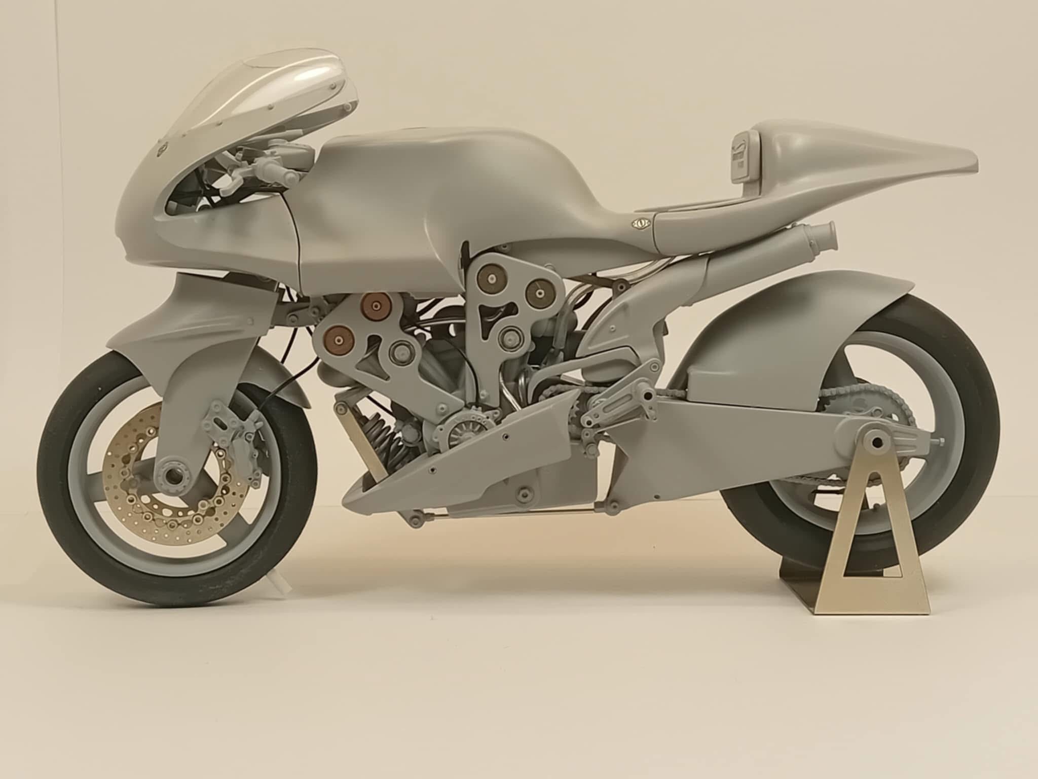 Britten V1000 model kit