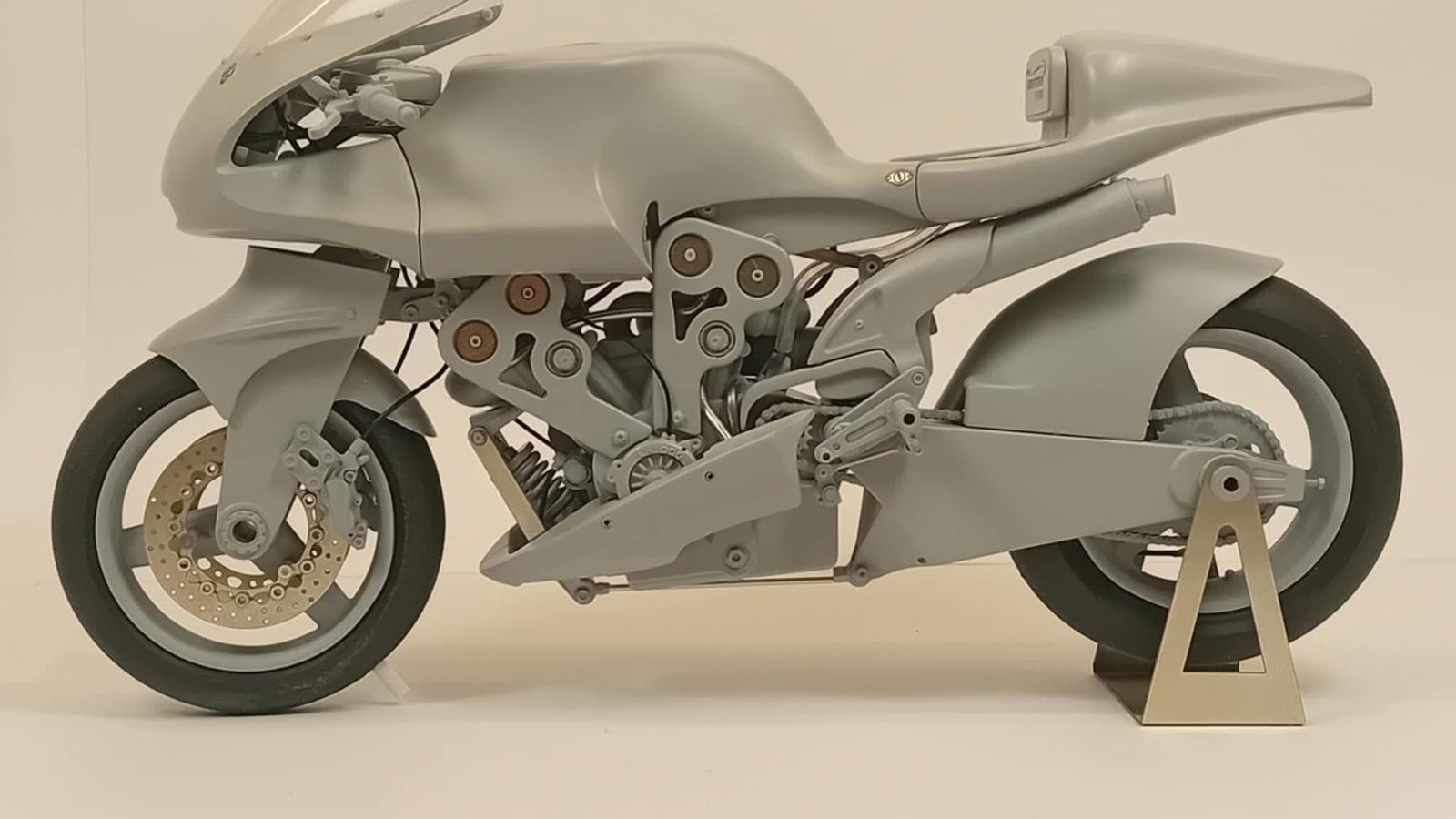 Britten V1000 model kit