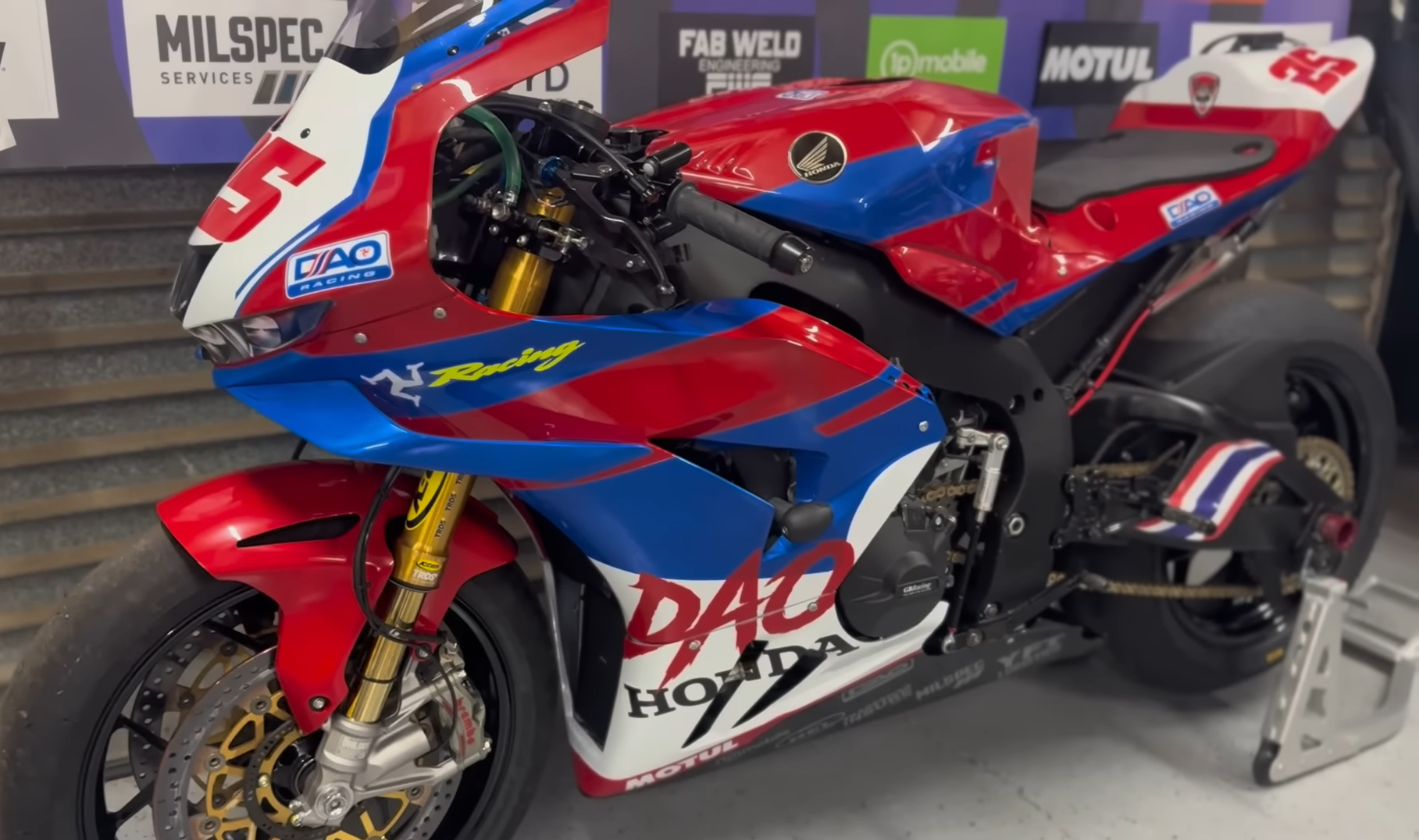 Josh Brookes' Honda CBR1000RR-R Fireblade SP for 2025-26 Summer Night Series. Credit: YouTube/Josh Brookes.
