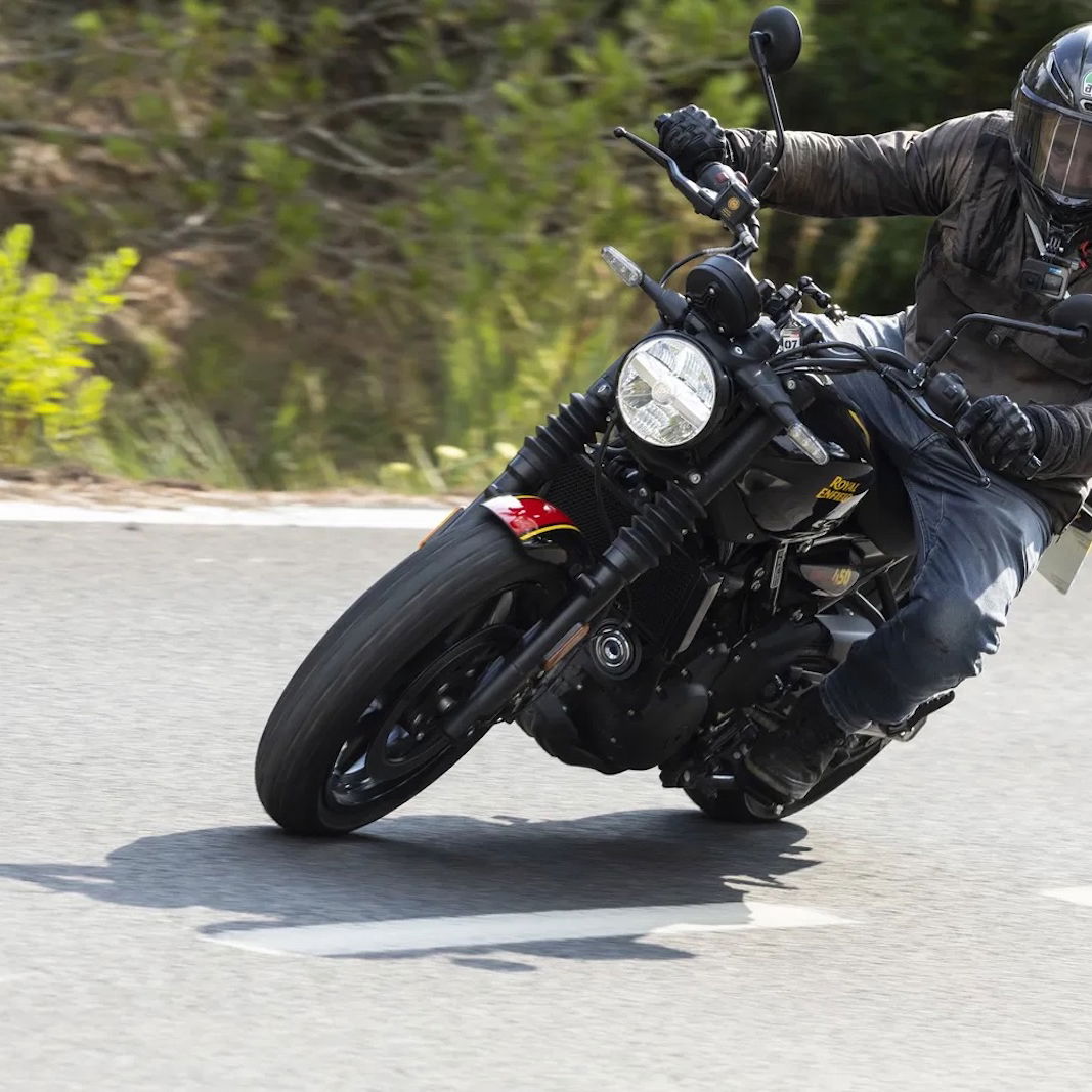 The Royal Enfield Guerilla 450