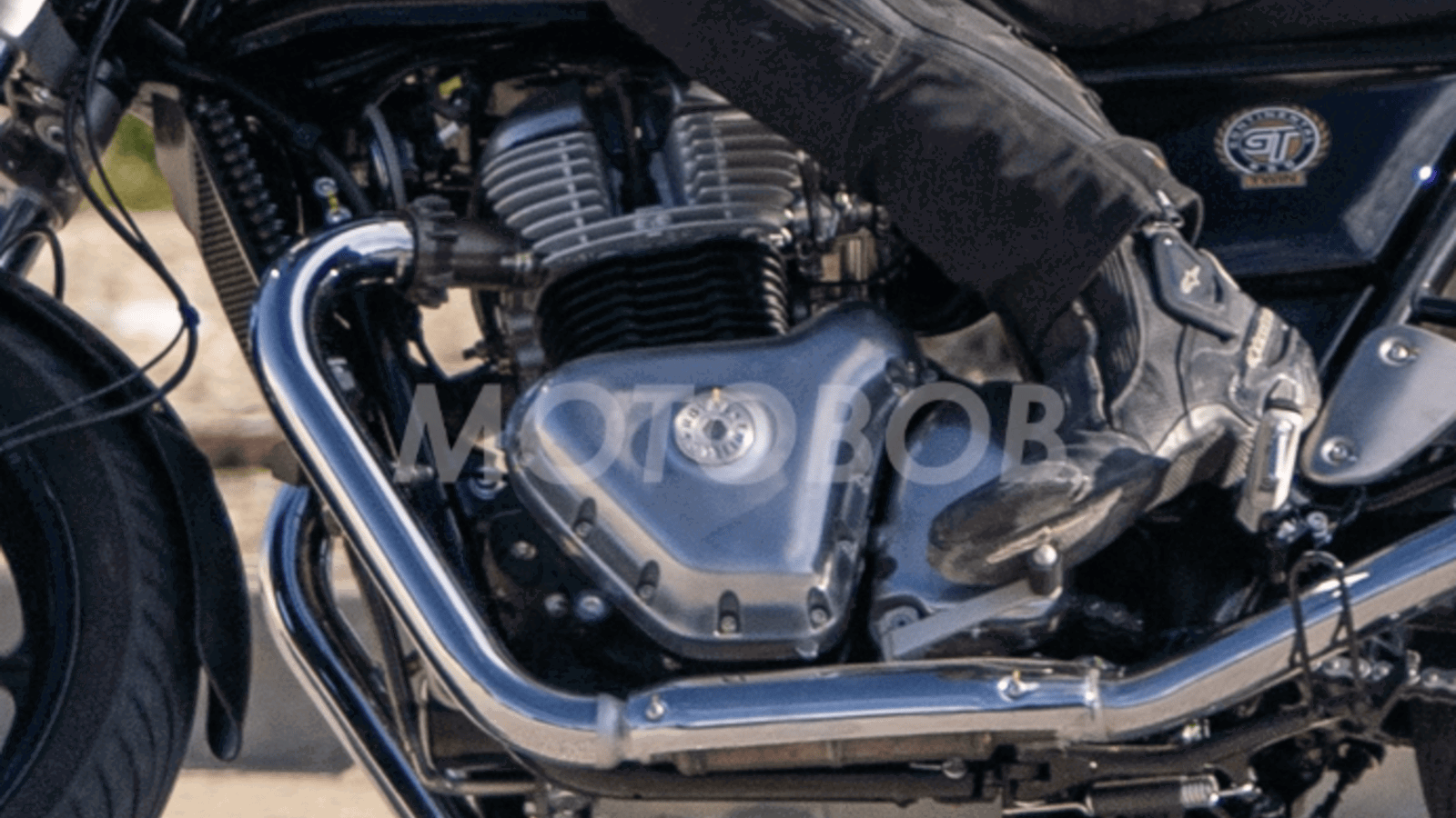 Royal Enfield Continental GT 750 testing. Photo credit - Motobob