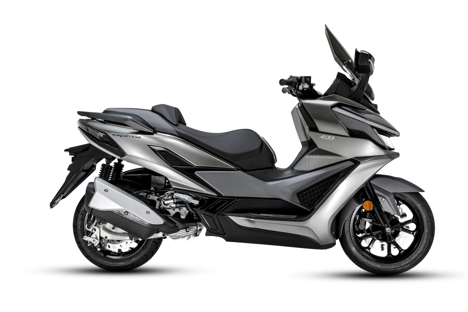 New SYM Cruisym 400 maxi-scooter