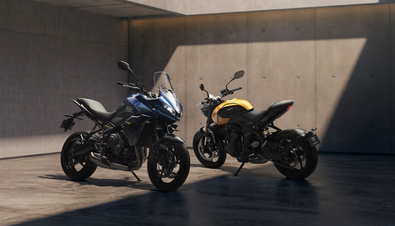 The updated 2026 Triumph Tiger Sport 660 (L) and Trident 660 (R)