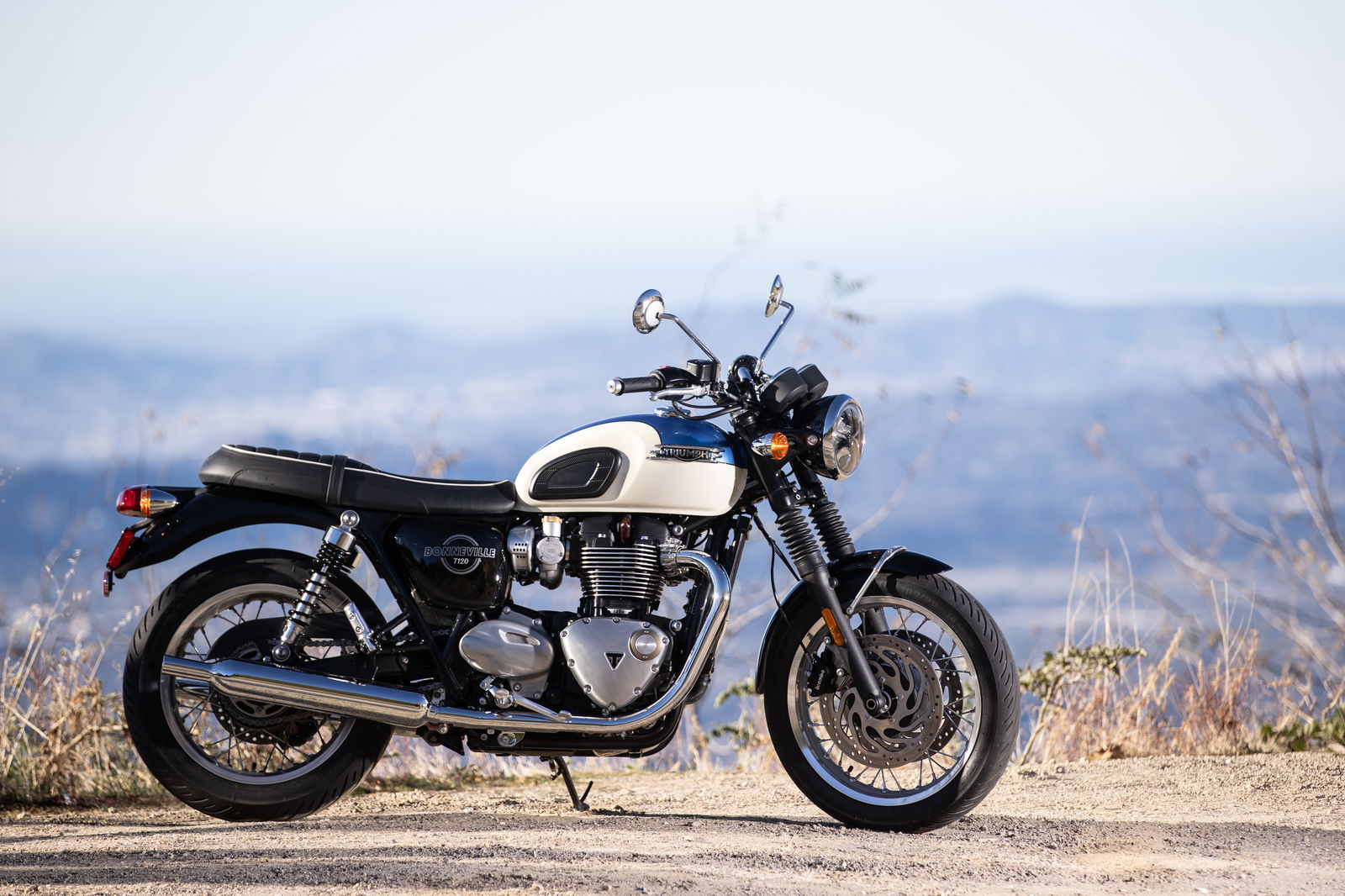 The 2026 Triumph Bonneville T120 - static