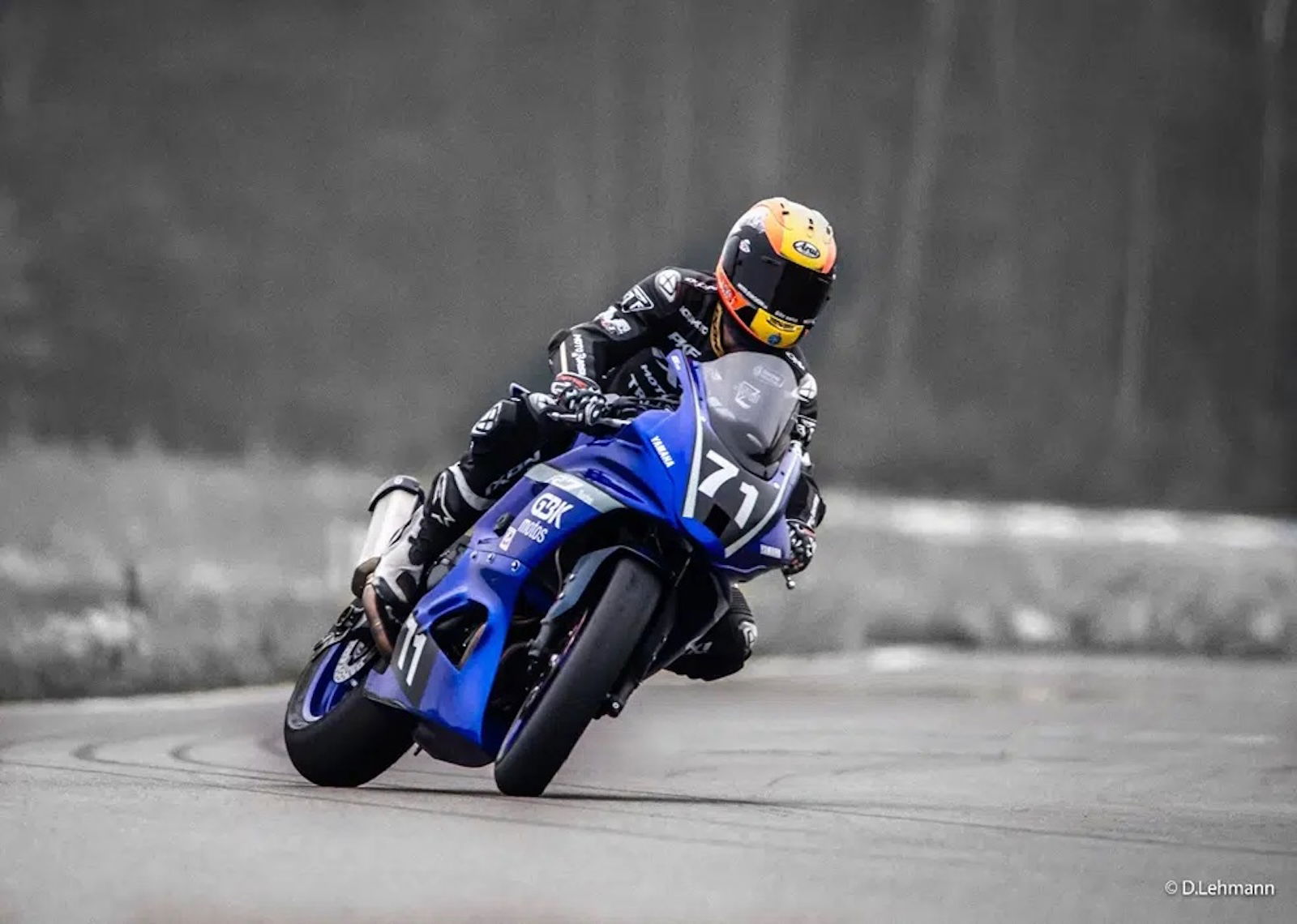 GBKMoto Yamaha R7 Turbo