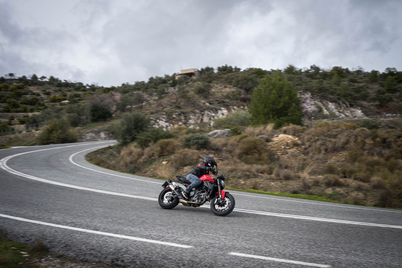 The 2026 Ducati Monster V2 - riding