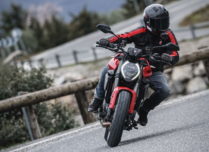 The 2026 Ducati Monster V2 - riding