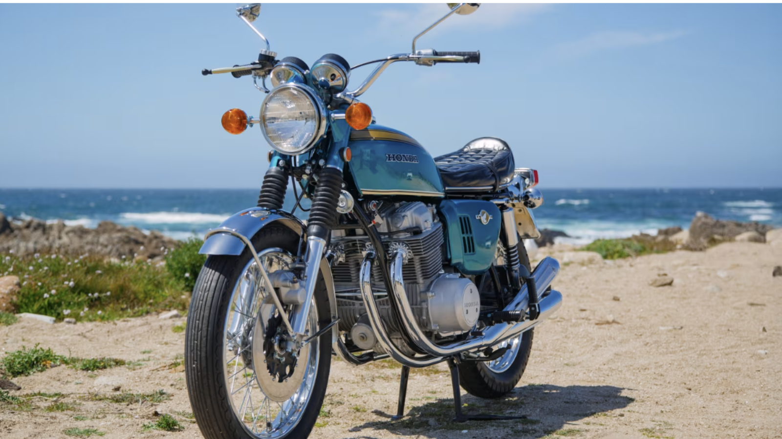 1968 Honda CB750 before being sold at an auction