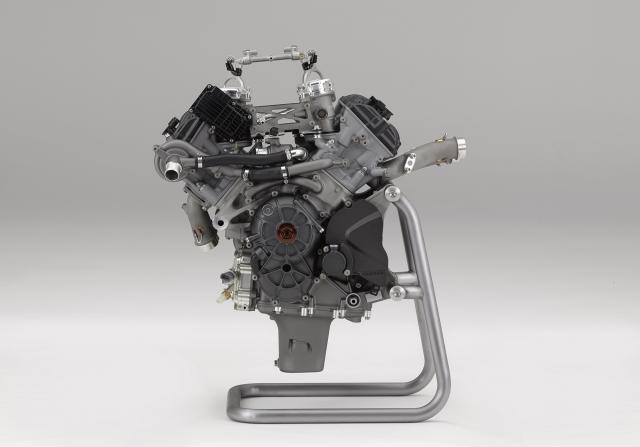 honda fireblade engine