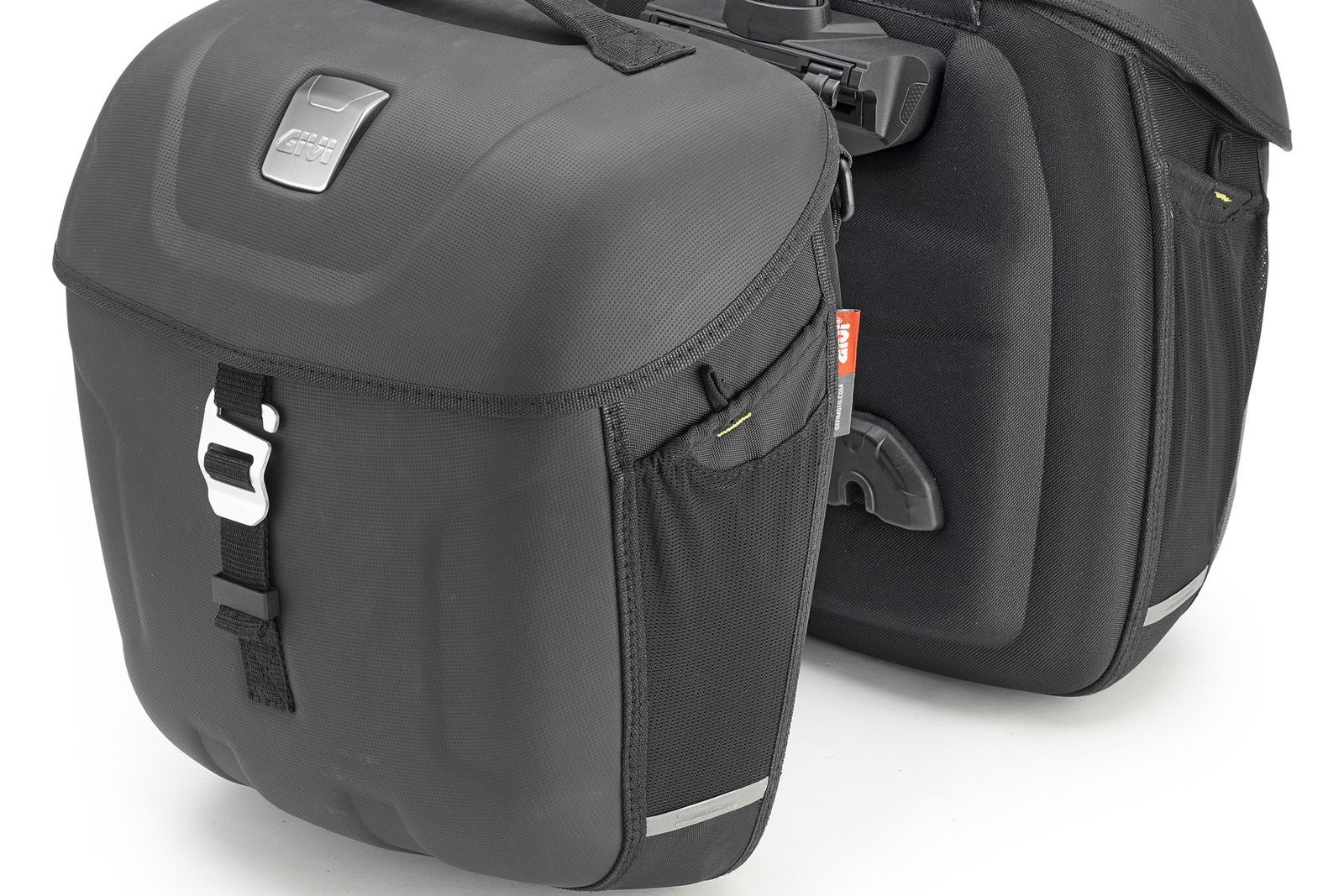 Givi Metro-T Range Multilock Panniers 18L (MT501)