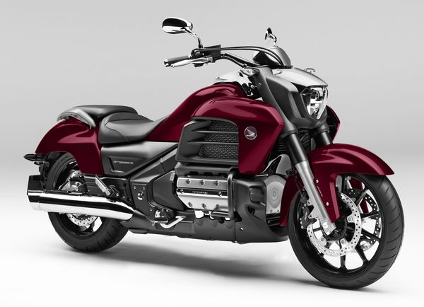 2013-2016 Honda GL1800 F6C ‘Valkyrie’