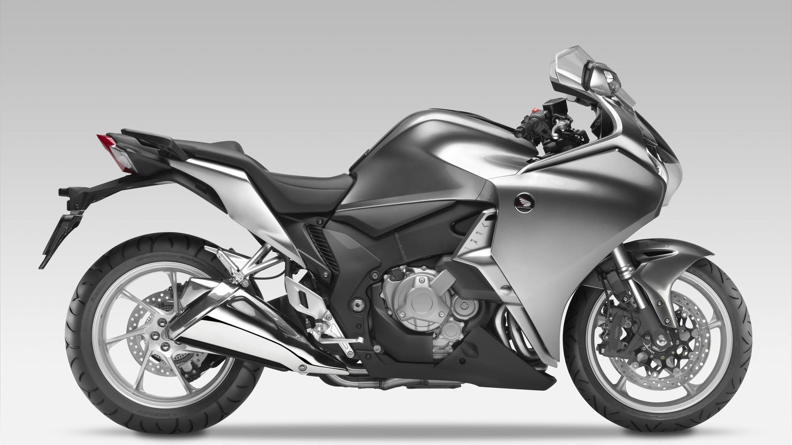 VFR1200F DCT (2010 - present) review